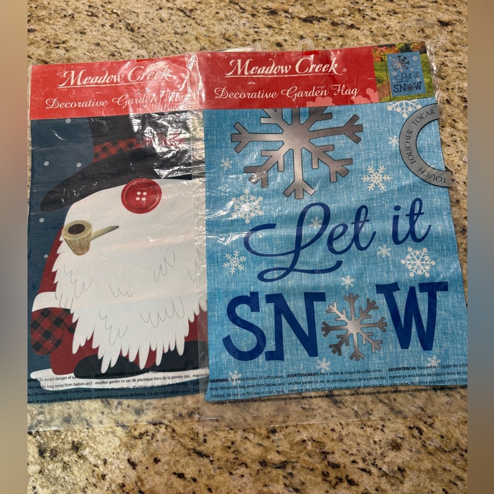 NWT Meadow Creek 2 Pc Christmas Garden Flags Winter Gnome & Let It Snow